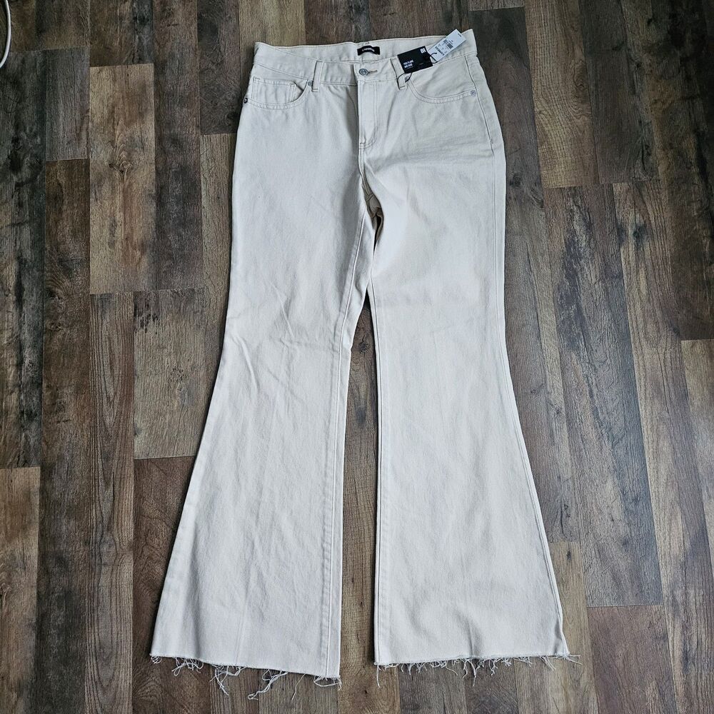 Express '70s Flare Jeans Mid Rise NWT Cream Off-White Raw Hem Size 8R